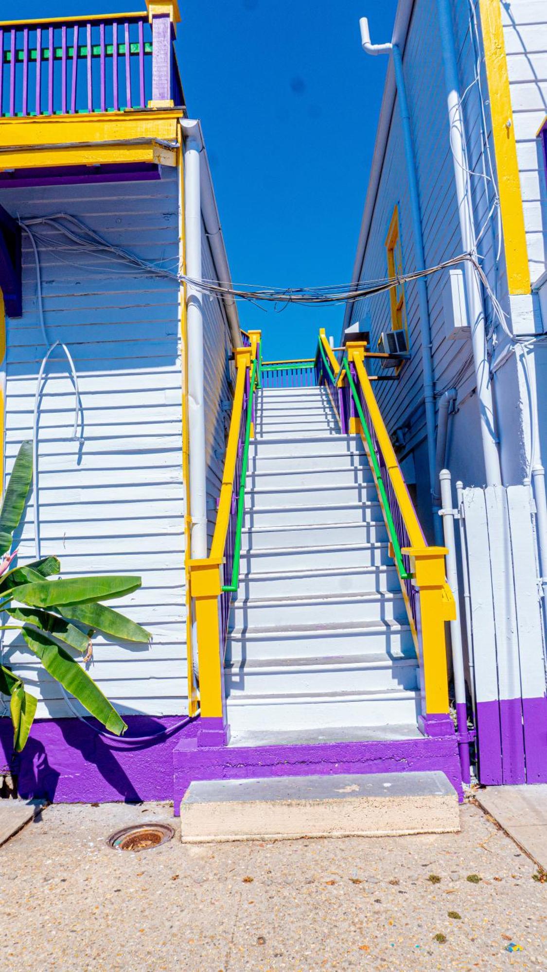 Historic Mardi Gras Inn Новий Орлеан Екстер'єр фото